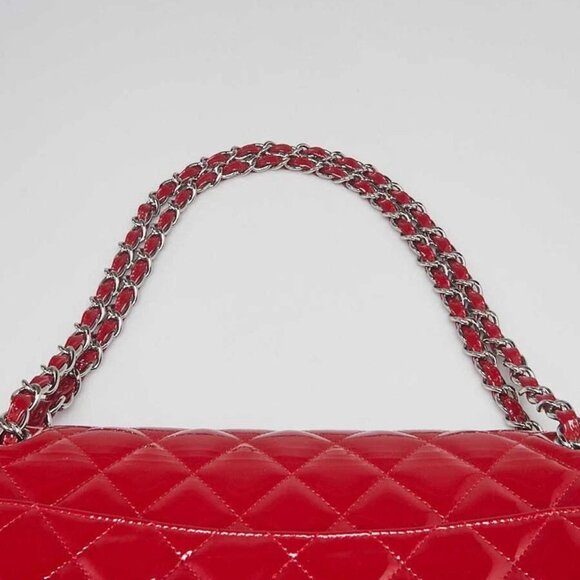 Chanel Red Quilted Patent Leather Classic Maxi Single Flap Bag - Picture 11 of 11